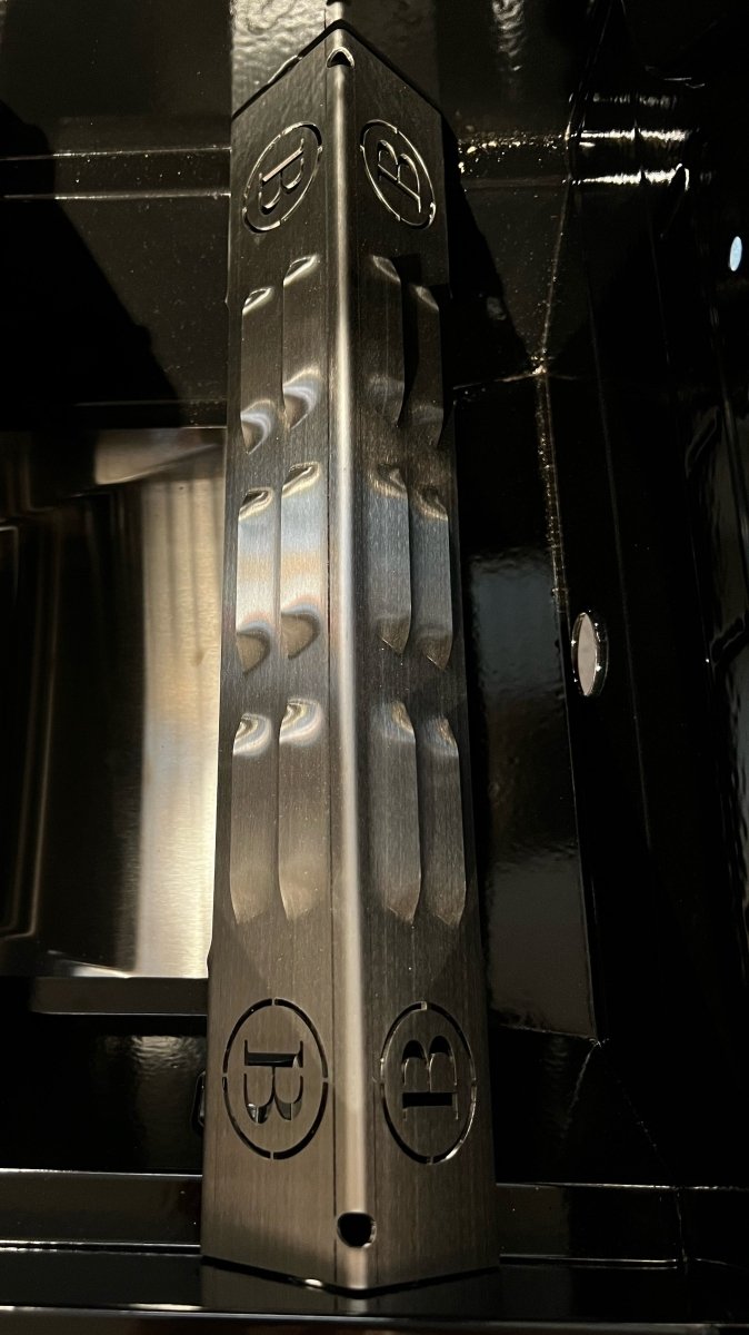 Flammschutzblech | Aromaschiene | V4A Edelstahl | Burnhard Fred - BABOSSAFlammschutzblech | Aromaschiene | V4A Edelstahl | Burnhard FredFlammschutzblechBurnhardBABOSSA