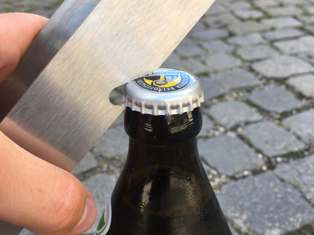 Knister Grillzange - BABOSSAKnister GrillzangeKnisterBABOSSA