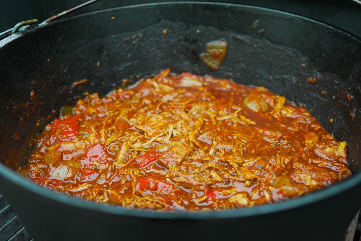 Eintopf aus dem Dutch Oven - BABOSSA